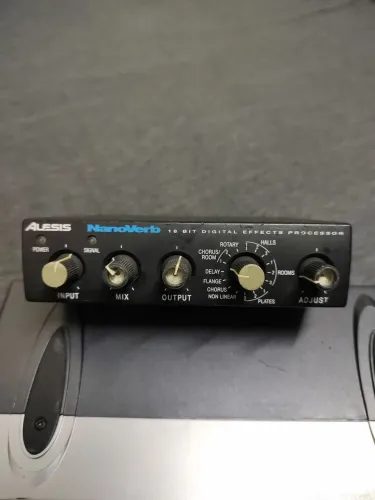 Alesis NanoVerb 18Bit Digital Effects Processor