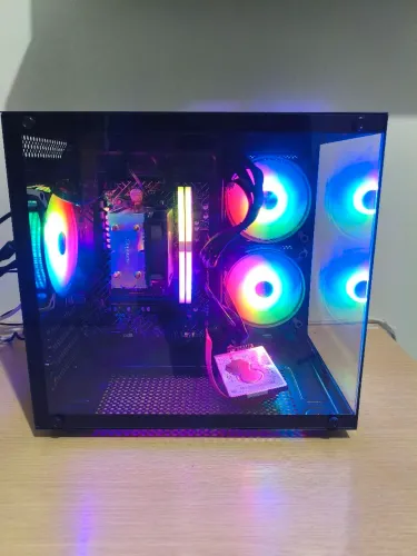 Computador Gamer Ryzen 5 5600GT (Vídeo Integrado) / 16GB / Lindo Gabinete