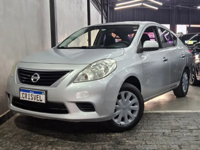 Nissan Versa SV 1.6 16V Flexstart 4P Mec. 2014