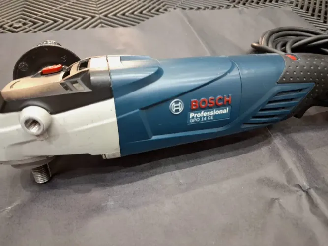 Politriz Rotativa Bosch GPO 14 CE