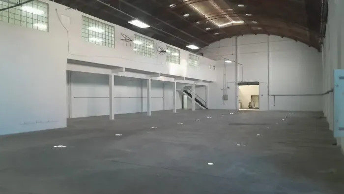 Galpão/Depósito/Armazém para venda com 1299 metros quadrados