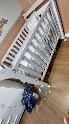 Berço americano vira mini cama