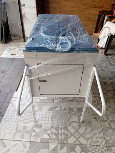 Vendo carrinho de cachorro quente novo