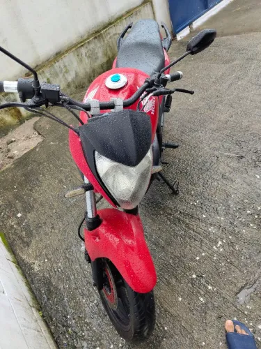 CB 300 2011