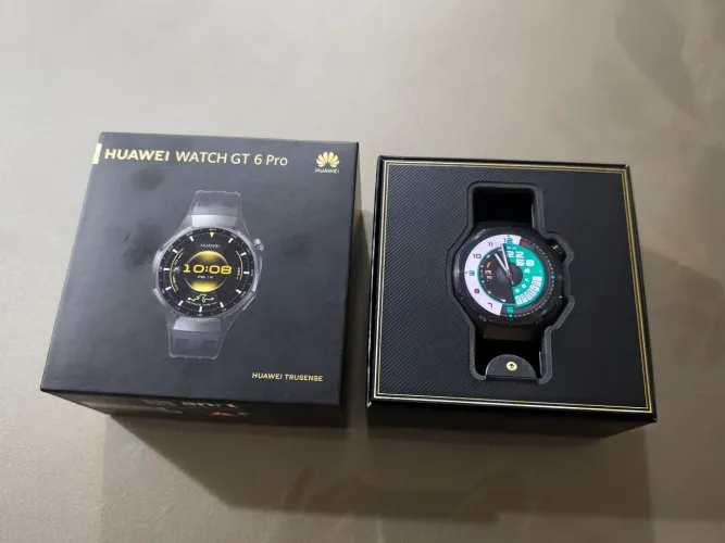 Smartwatch Huawei Watch GT 6 Pro - Titânio