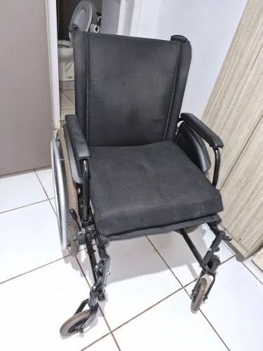 Cadeira  de Rodas 