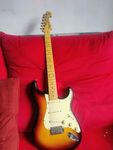 Vendo Guitarra Tagima T-635 