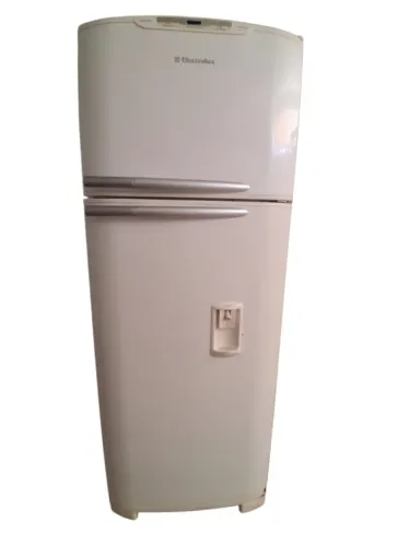 Geladeira Electrolux Frost Free Premium Usada - Ótimo Estado, Funcionando Perfeitamente