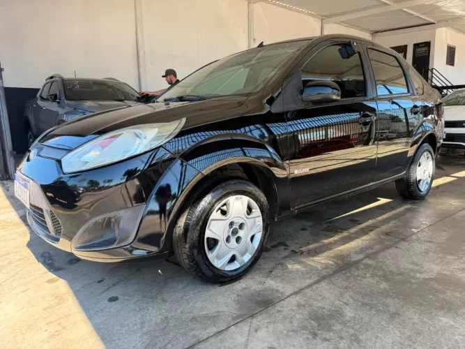 Ford Fiesta Sed. 1.6 8V Flex 4P 2012