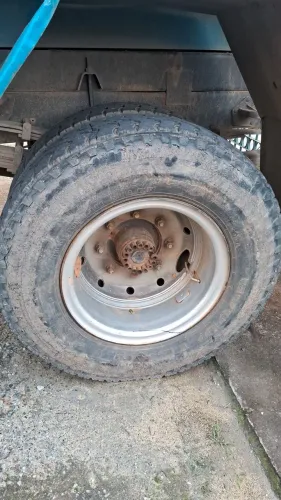 Diferencial Mercedes benz do 1113 rodando no caminhão! Relacao: 7/43. 8 furos exc estado