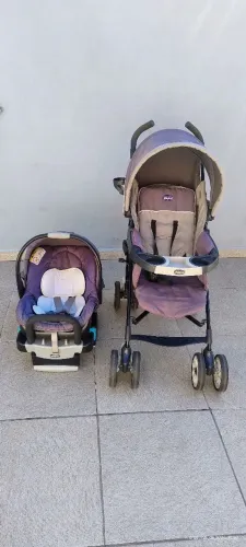 Carrinho de Bebê + Bebê conforto (Chicco)