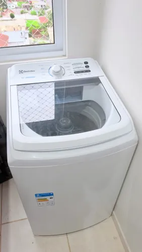 Máquina de Lavar Roupa Electrolux 14kg Essential Care (LED14)