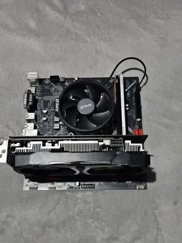 Kit ryzen 5 2600 + rtx2060 SUPER + 16gb de ram ddr4 2x8