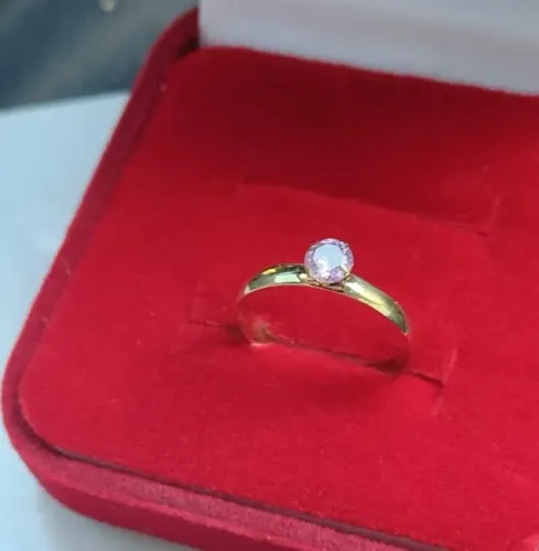 Anel Cálice Solitário Namoro Ouro 18 Kilates Peso 1.20 Grama Zircônia 4 mm Aro 3 mm       