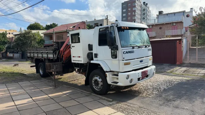 Ford Cargo 1722 munck pkk 12.500 ano 2009