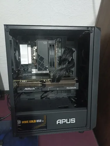 PC GAMER | RYZEN 7 9700X | 64GB DDR5 | RTX 9070XT 16GB | PARCELO NO CARTÃO