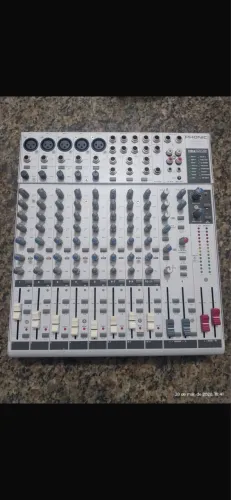 Mesa de Som Phonic MU1722X