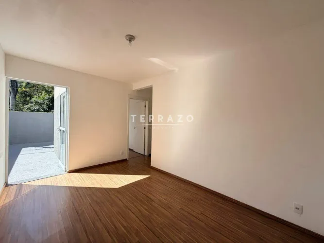 Apartamento à venda, 2 quartos, 1 vaga, Cascata do Imbuí - Teresópolis/RJ
