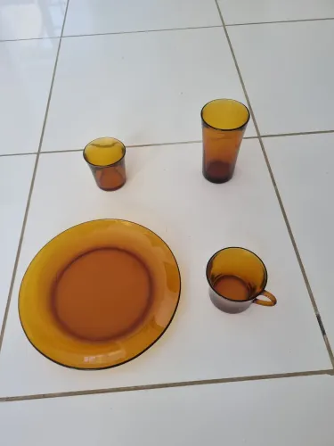 Produtos duralex marrom