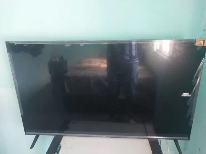 Tv tcl 43 polegada