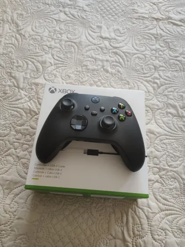 Controle Xbox Preto novo na caixa