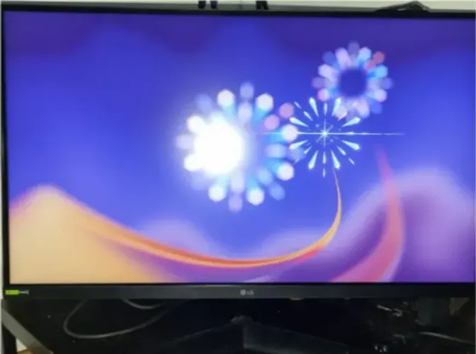Monitor gamer ultra gear 180hz
