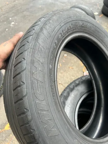 Pneu 215/55/16 michelin por 150$ instalado