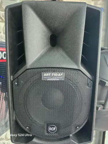 Caixa de Som RCF Art710 Mk4 1400w por apenas 10x R$ 399,90 no cartão de crédito.