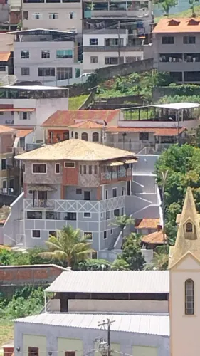 Imóvel para venda tem 475 metros quadrados com 4 quartos em Borboleta - Juiz de Fora - MG