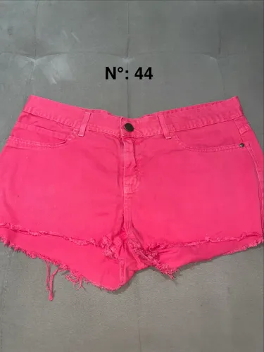 Shorts Jeans rosa (Tamanho 44)