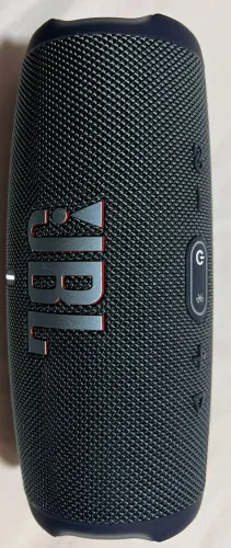 CAIXA DE SOM JBL ORIGINAL A PROVA DE AGUA PRATICAMENTE SEM USO