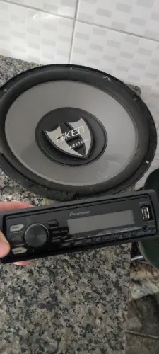 Vendo som Pioneer original e Auto Falante 150$
