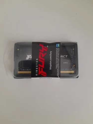 Memória RAM 8 GB DDR4 Kingston Fury 3200 mhz CL20 - 22