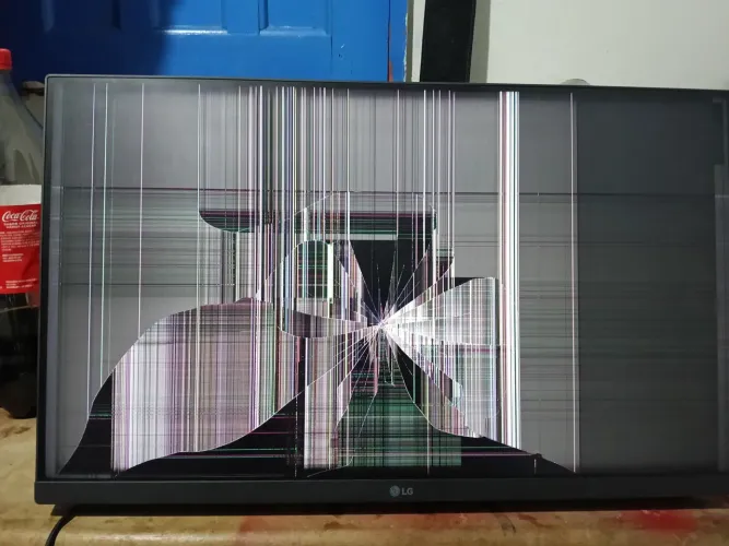Monitor LG 24? IPS Full HD 100Hz ? Leia a descrição