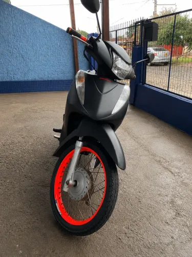 Biz 125 2015