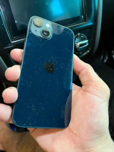 Iphone 13 novo praticamente, pego o seu de entrada e volta 