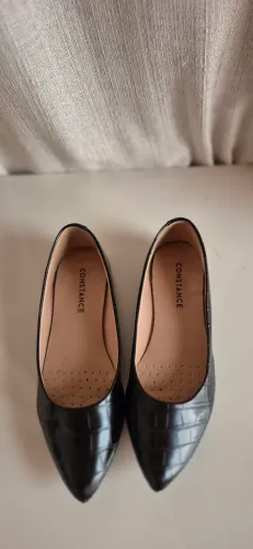 Sapatilha, número 33, marca Constance por R$ 40,00