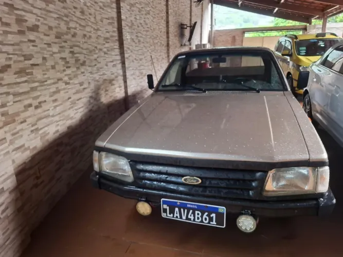 Ford Pampa L 1.6 1995