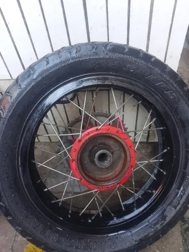 Ela da na moto Yamaha Cross