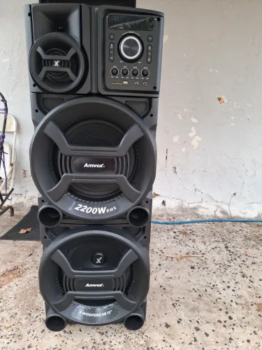 Caixa torre anvox 2200w