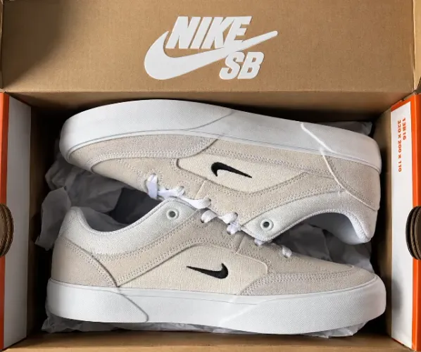 Tenis Nike