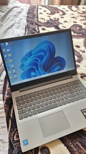? Notebook Lenovo IdeaPad S145 - Excelente Estado (Pronto para Uso)