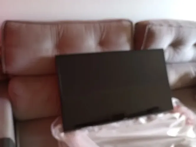 TV SANSUNG 40 " usada, com defeito.