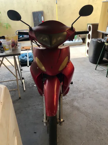 Vende-se moto SKY da traxx