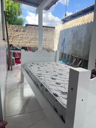 Cama de solteiro