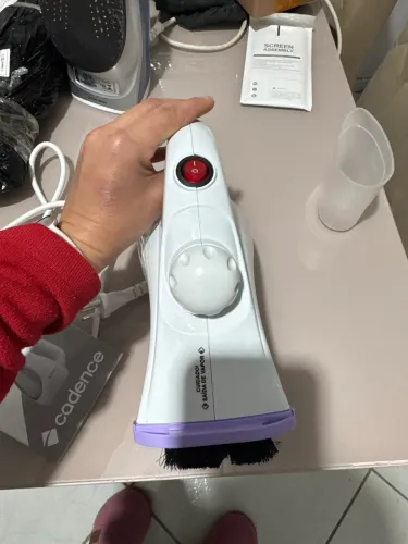 Ferro de passar a vapor