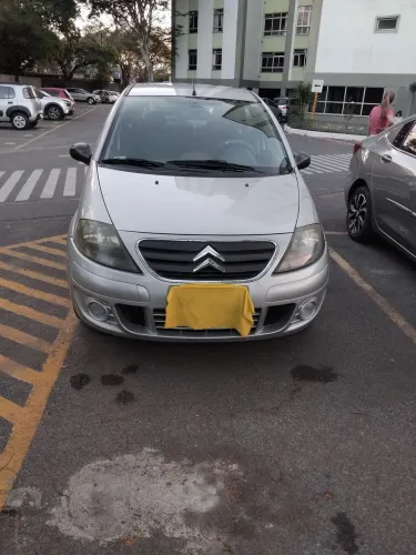 Citroen C3 GLX 1.4/ GLX Sonora 1.4 Flex 8V 5P 2012
