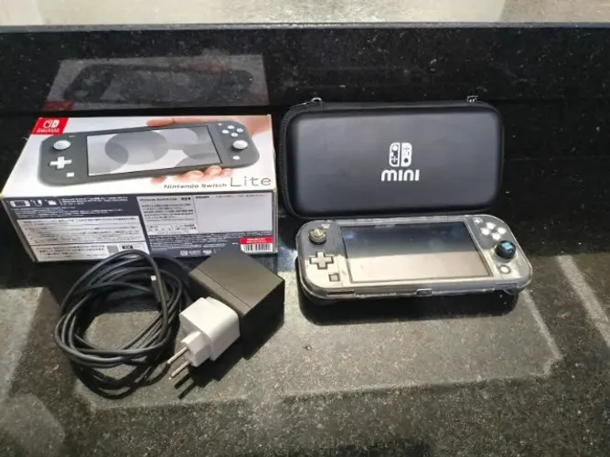 Nintendo Switch Lite Preto 128GB Completo Com Caixa Desbloqueado