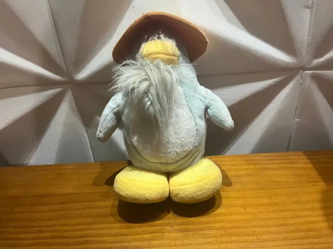 Pelúcia sensei club penguin jakks pacific
