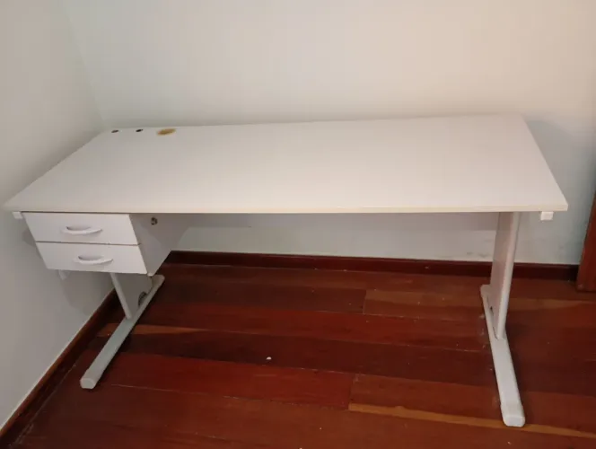 Mesa de 1,50 comp
